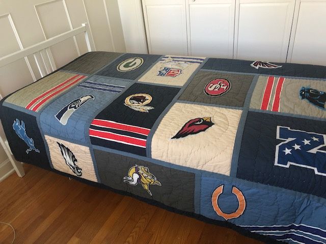 Pottery Barn Kids/Teen NFL Twin Quilt