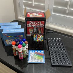 Bingo Game & Colorful Daubers