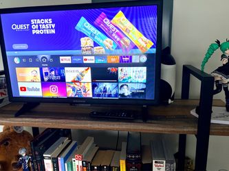 INSIGNIA 24" Class F20 Series Smart HD Fire TV, Voice Remote with Alexa, Free & Live TV
