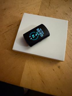 Huge Bundle Fitbit Charge 6 - Black