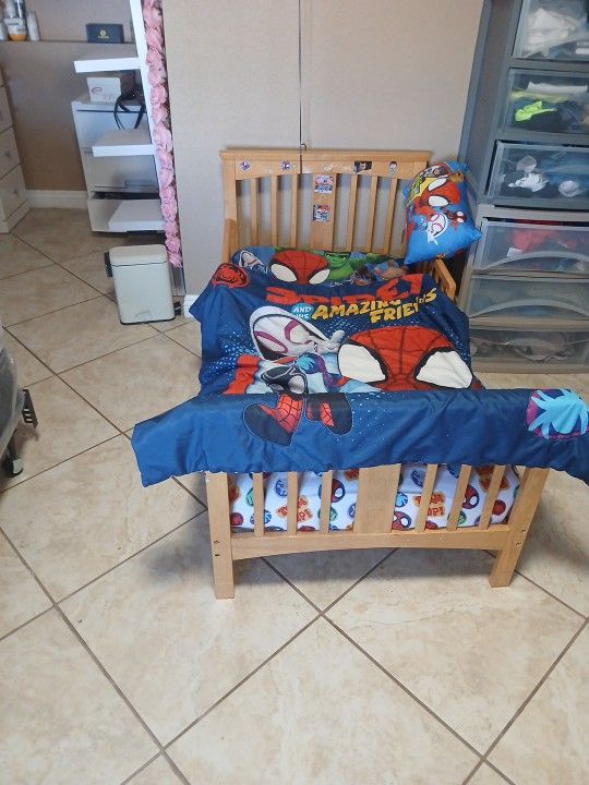 Toddler Bed With Mattress And Bedding 