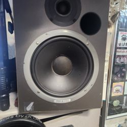 Event Project Studio 8 Bi-amplified Speakers