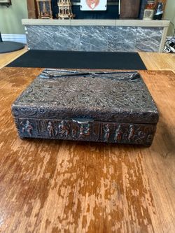 Vintage Embossed Golf Club Cigarette Box / Trinket Box – European Tavern Scene Decor