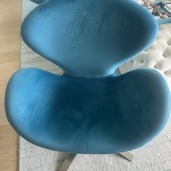4 swivel living room egg chair