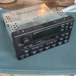 Ford Radio