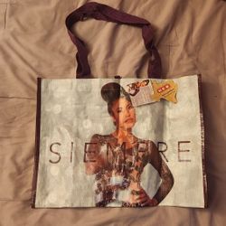 HEB Limited Edition Selena Shopping Bag