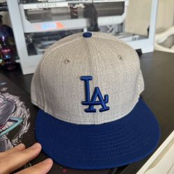 Los Angeles Dodgers 7 1/2