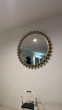 Uttermost Mirror cyra