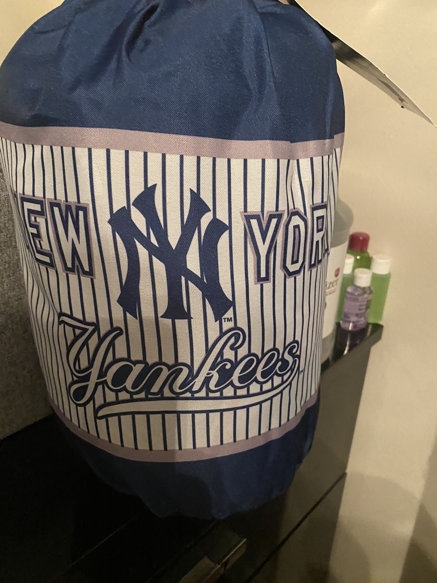 New York Yankees, sleeping bag