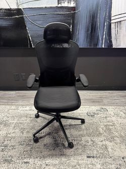 Flexi Black Executive Task Chair with Headrest