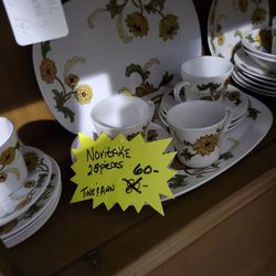 28 Piece Noritake China