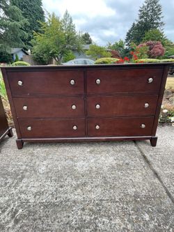 6 Drawer Dresser