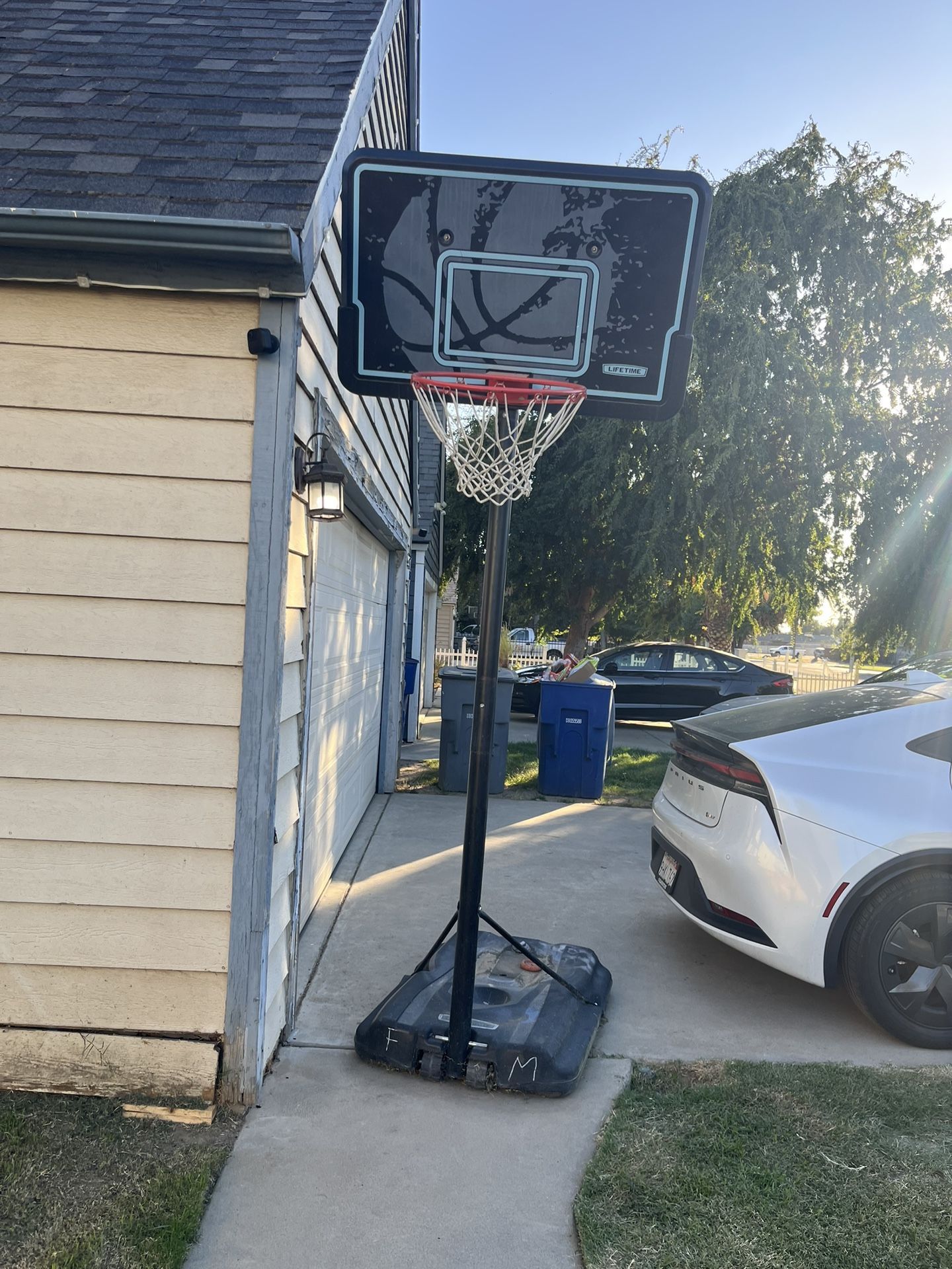 Basketball Hoop For Driveway