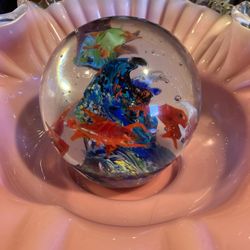 Dynasty gallery heirloom collectible underwater large paperweight