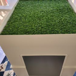 Hidden Litterbox/Artificial Plant 
