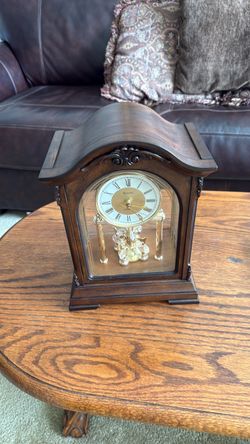 Bulova Westminster Clock Exellent.