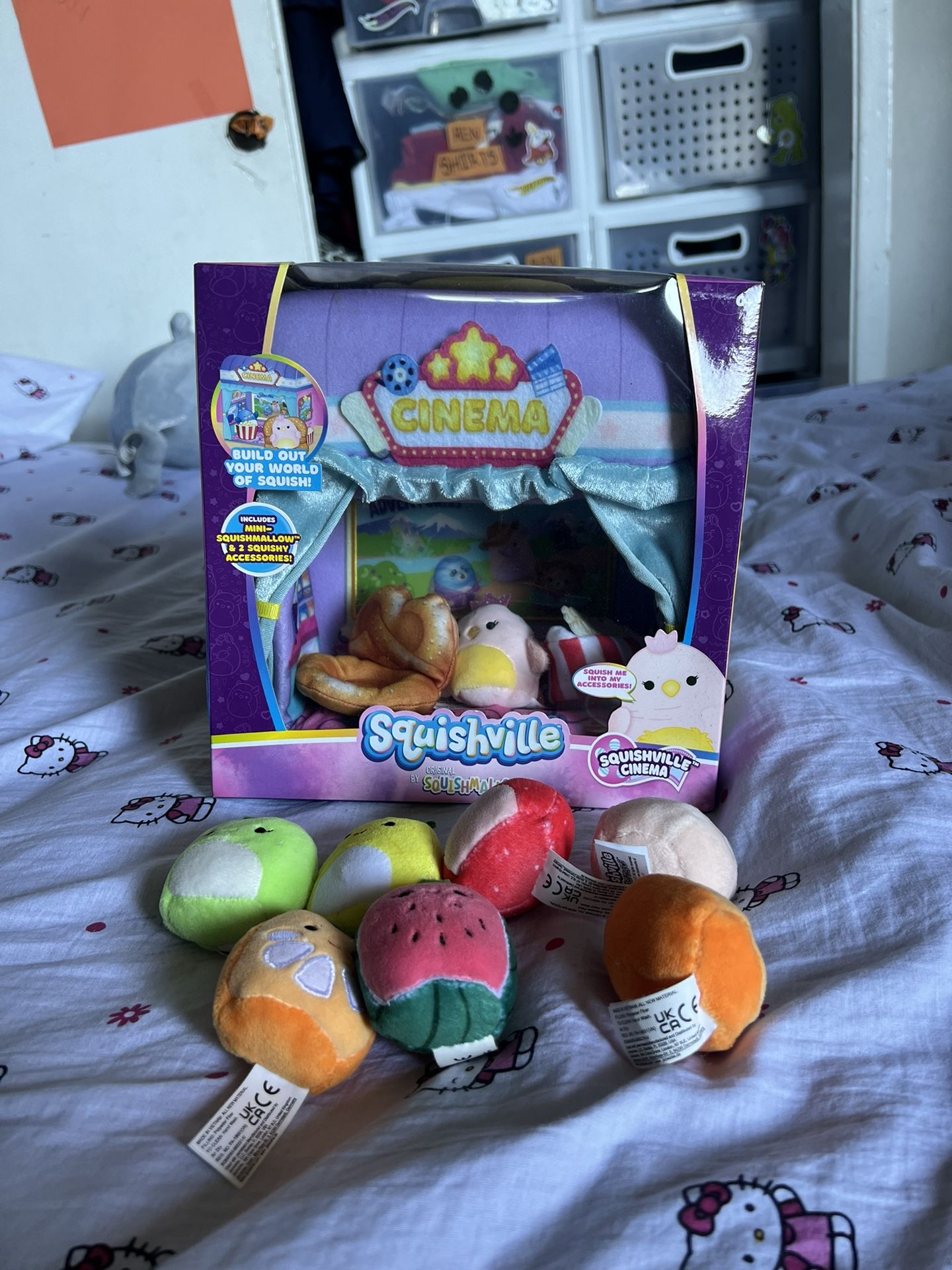 Squishville Cinema And Squishville Squishmallows
