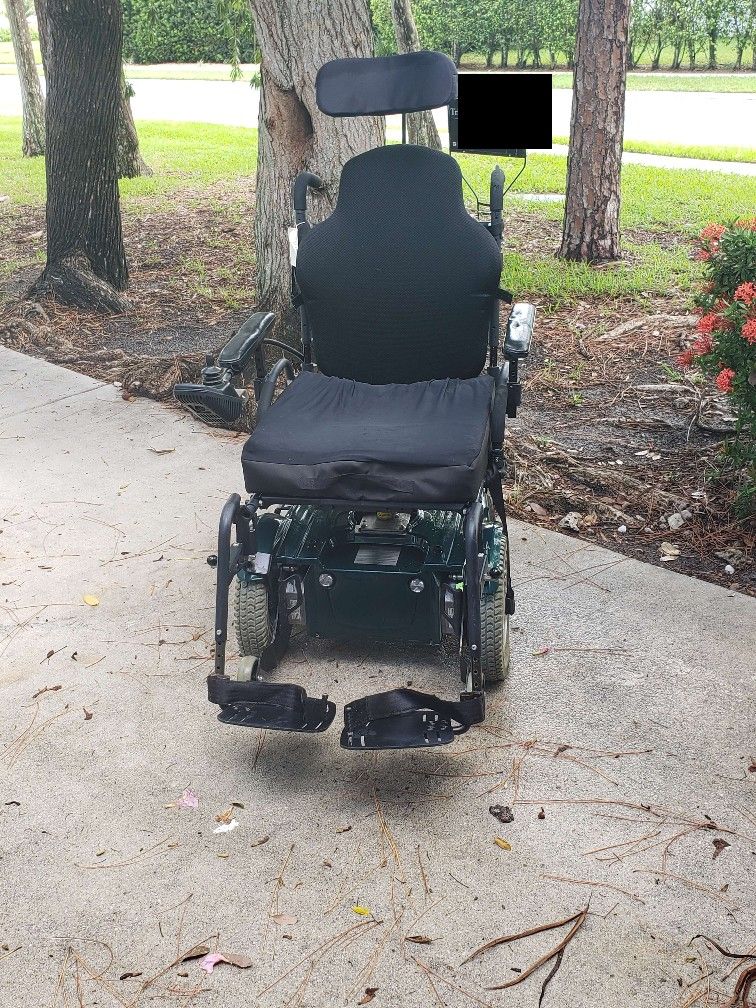 Electric Motorized Wheelchair