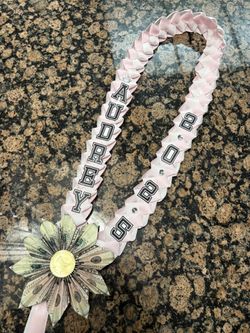 Graduation Money Lei