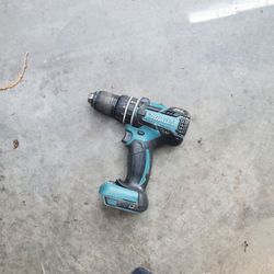 18v Makita drill . Tool only