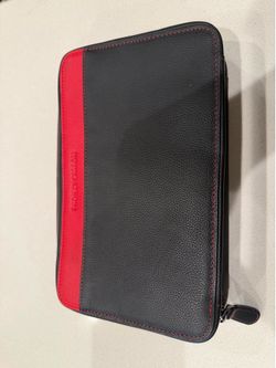 Project Carbon Leather travel Case