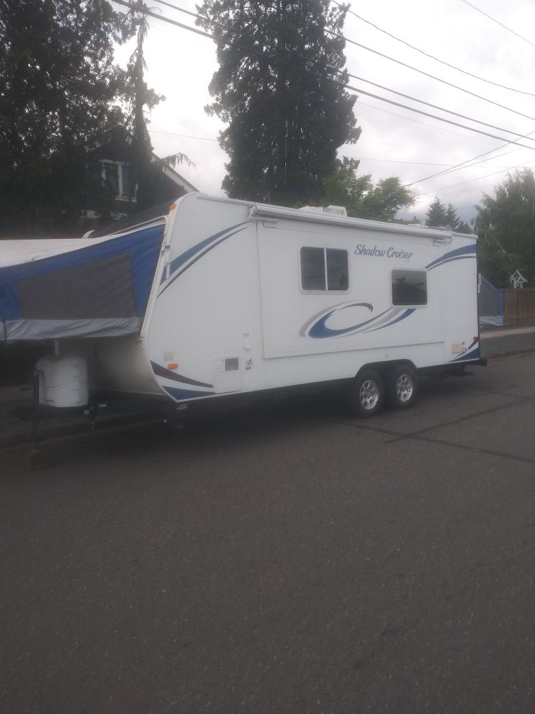 2011 Shadow Cruiser by Cruiser RV 20 foot would a 12 foot slide out