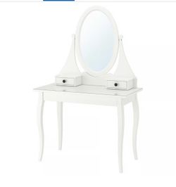 Make up / dressing table