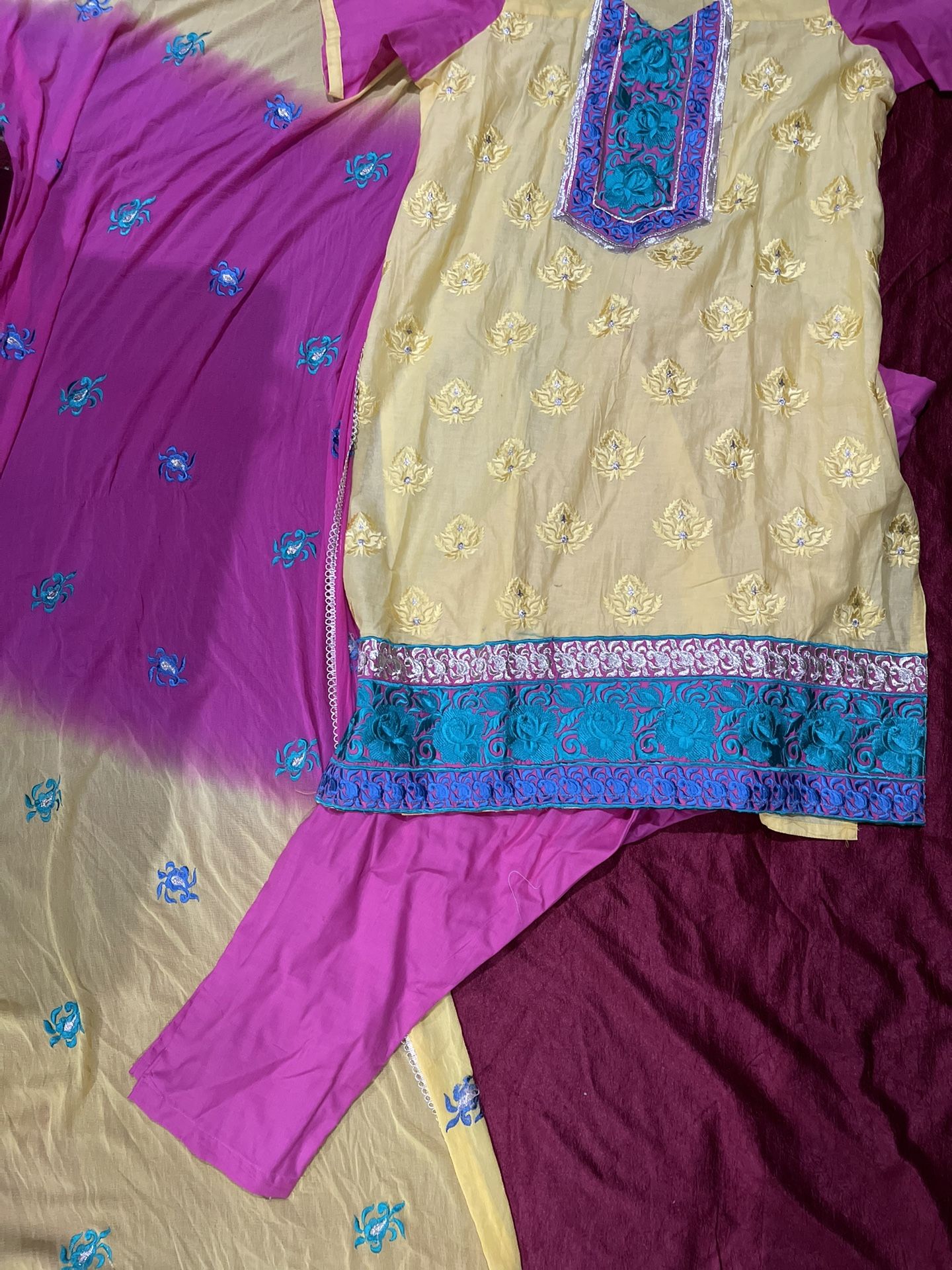 Indian /Pakistani Suit /dress