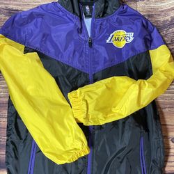 LA Lakers Windbreaker Jacket For Kids Size Large 14-16