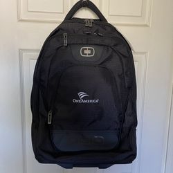 OGIO BACKPACK W/ WHEELS NUEVA