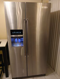 KitchenAid Counter Depth Side by Side 22.7 cu ft Refrigerator