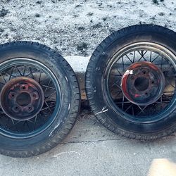 Vintage Ford Wire Spoke Steel Wheels