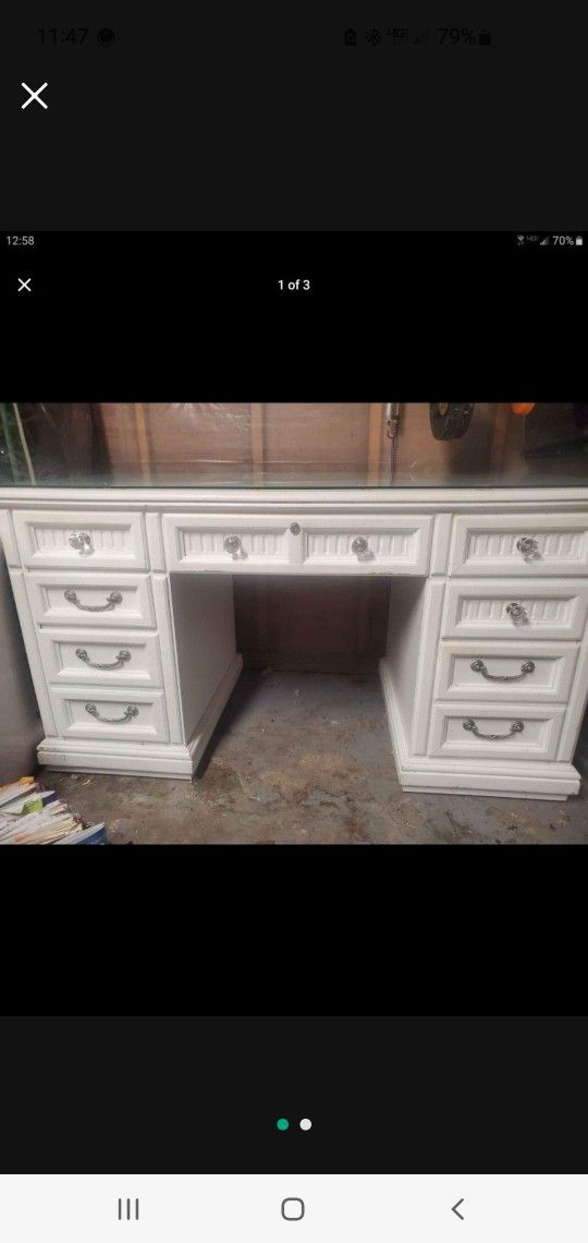 Luxury Vanity With Diamond Pulls Solid Wood Lots Of Storage