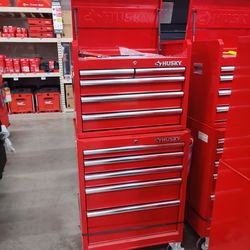 New in Box! Husky 27" 10-Drawer Tool Chest & Cabinet Combo - Red