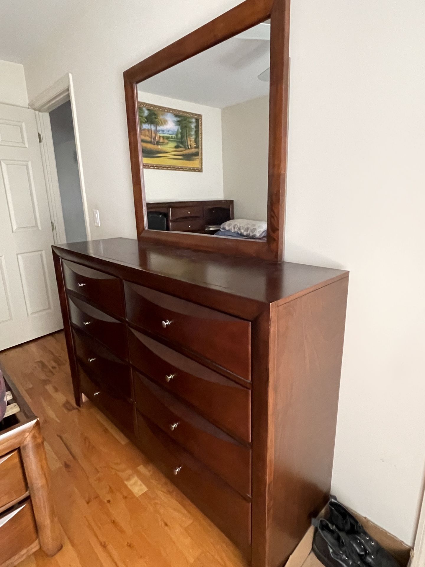 Wooden Dresser With Mirror