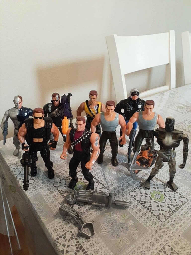 1992 Kenner Terminator 2 Future War LOT OF 9 With Guns Vintage Action Figures
