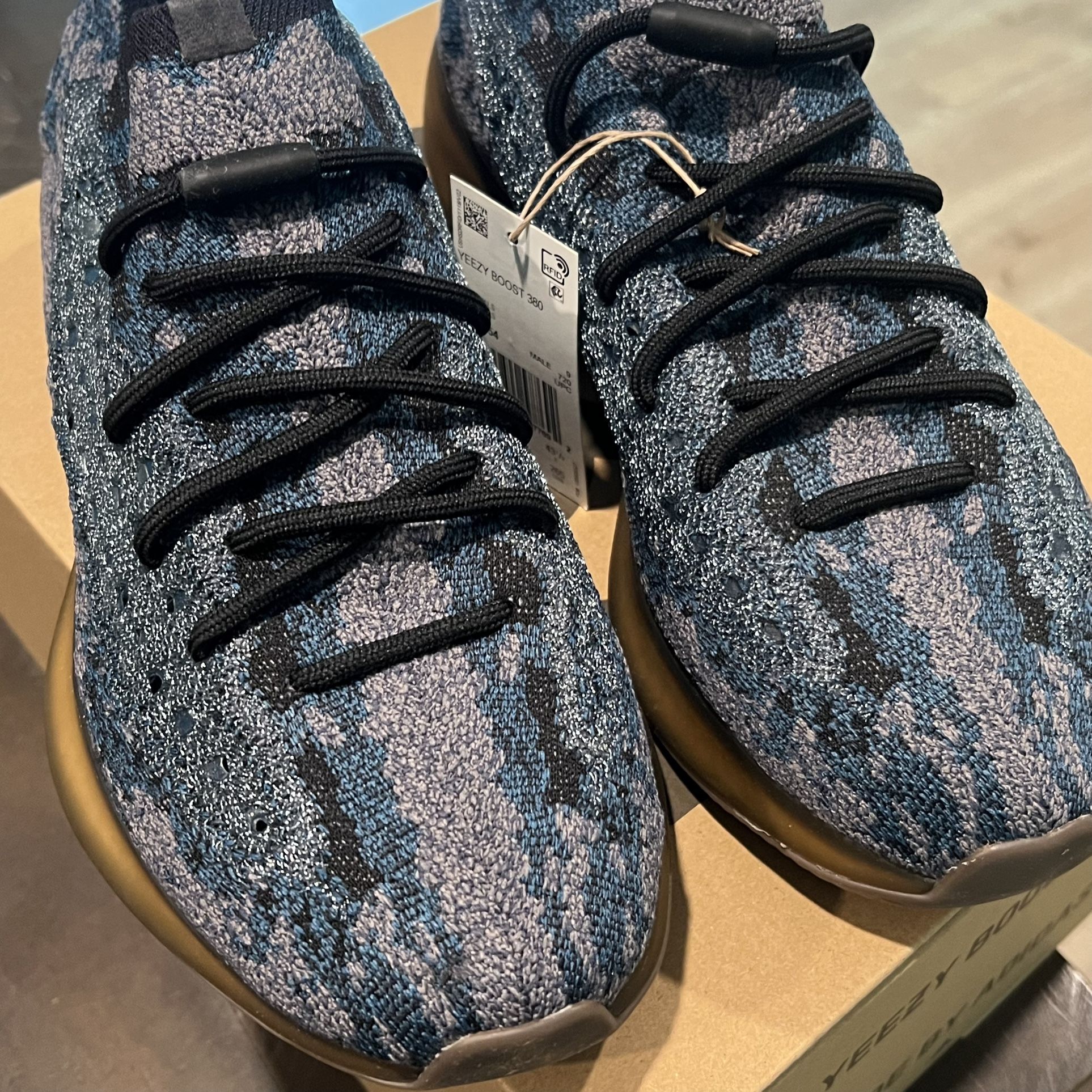 380 Covellite Yeezy 380 Review Yeezy 380 Covellite Size NEW Adidas