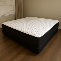 Brand New King Size Mattress 10” For Unbeatable Comfort! Also in Twin, Full & Queen. Wrapped in Plastic. Same-day Delivery.