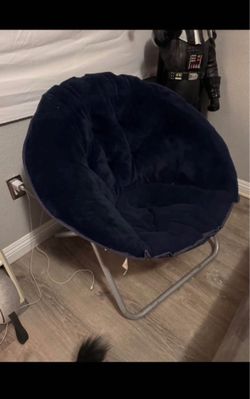 Round chairs