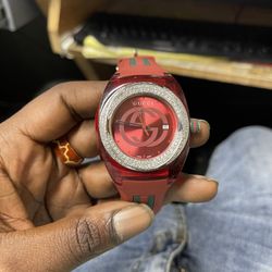 WATCH, OTHER GUCCI RED GUCCI CLUSTER OVER 5C GREAT CONDITION 🔥👑‼️