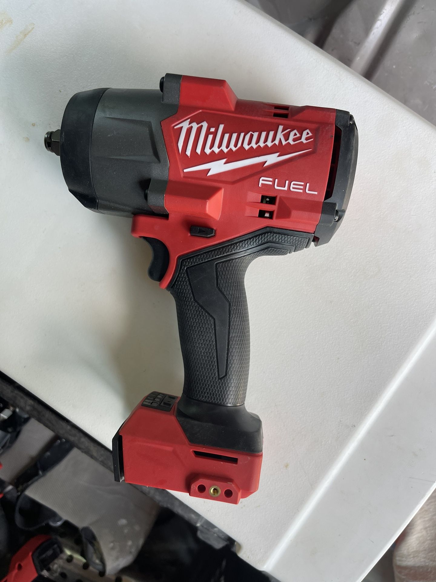 1/2 In Impact Wrench
