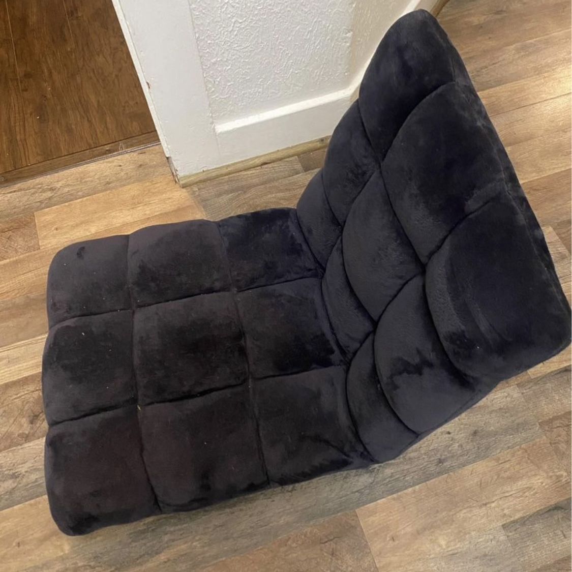 Adjustable Floor Chair 
