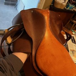 English Style Saddle