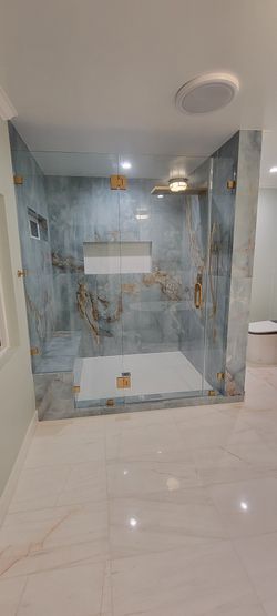 Showers/ Tile