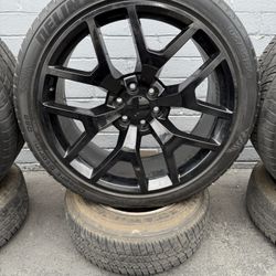 Snowflake Wheels R24