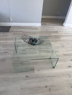 Modern Minimalist Bent Glass Square Coffee Table