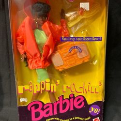 Vintage 1991 Mattel Rappin' Rockin' Christie Barbie Doll 3265