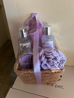 Mother’s Day gift set, new lavender scent, bath gel lotion scrub bubble bath loofa