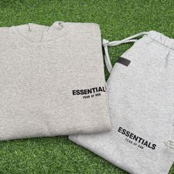 New Essentials Fear Of God “Dark Oatmeal” Set Size Small