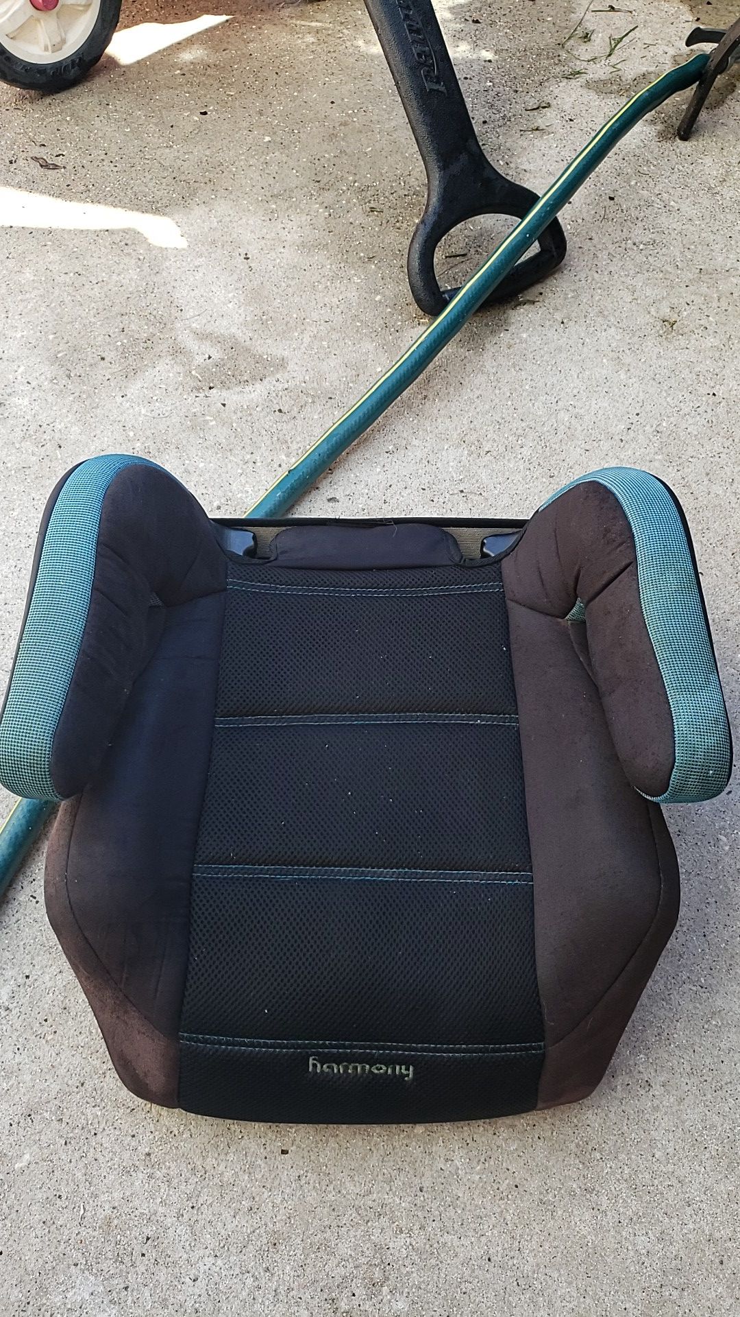 Harmony booster seat